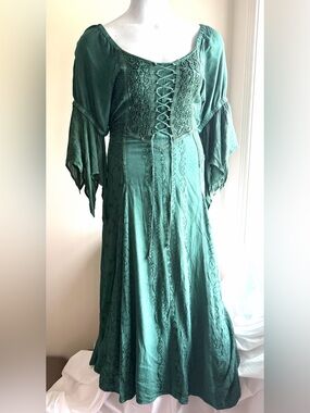 NWT Plus Size Green Corset Renaissance Maxi Dress 3/4 Sleeve Fairycore Large/XL